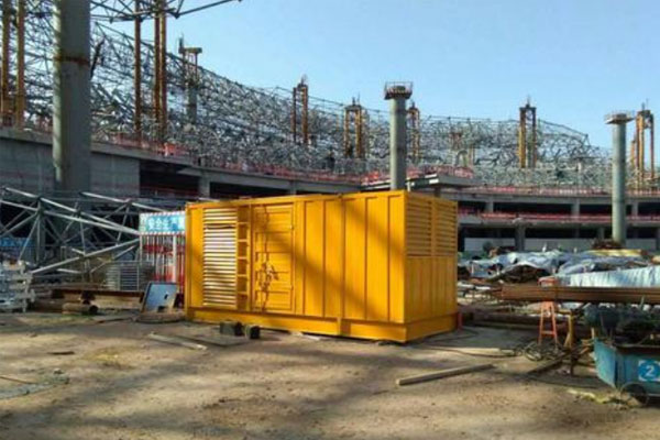 临沂发电机出租如何判断空气滤清器是否需要更换？